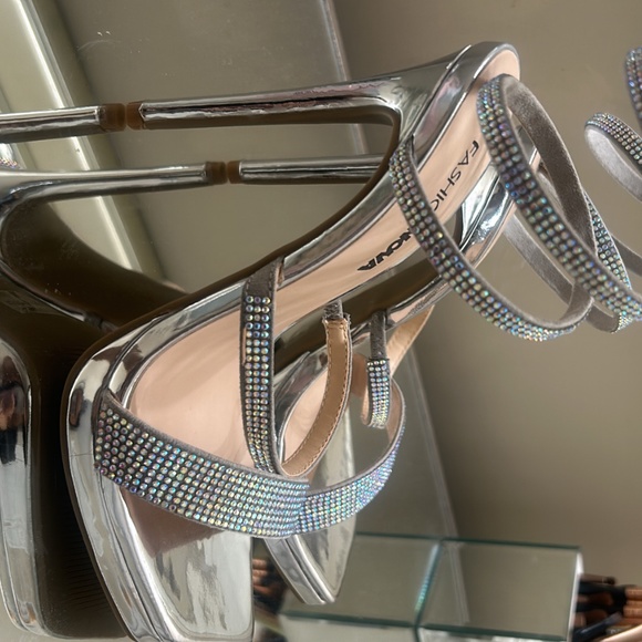 Rhinestone Heels - Picture 4 of 5